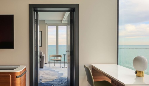 Suite, 1 King-Bett (High Floor)