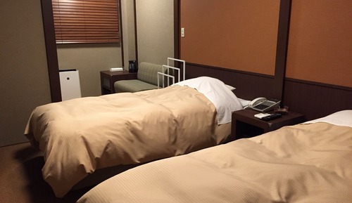 Zweibettzimmer, Nichtraucher