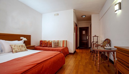 Vierbettzimmer