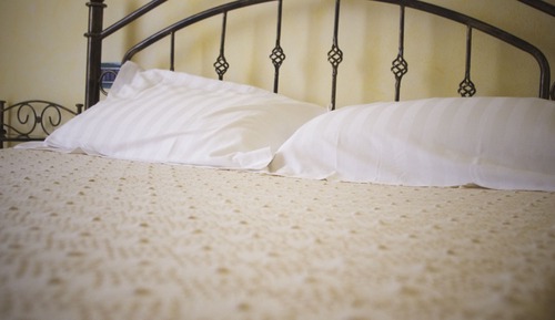 Superior-Doppel- oder -Zweibettzimmer, 1 Schlafzimmer, mit Bad, zum Innenhof hin