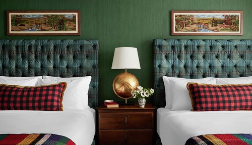 Zimmer, 2 Queen-Betten (Graduate)