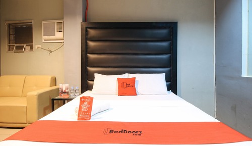 Doppelzimmer (Reddoorz)