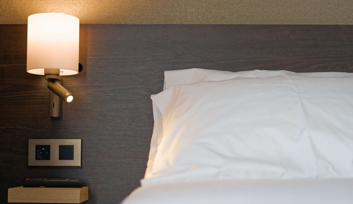 Business-Doppelzimmer, Blick auf den Innenhof (3)
