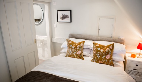 Comfort-Doppelzimmer, mit Bad (RX5)