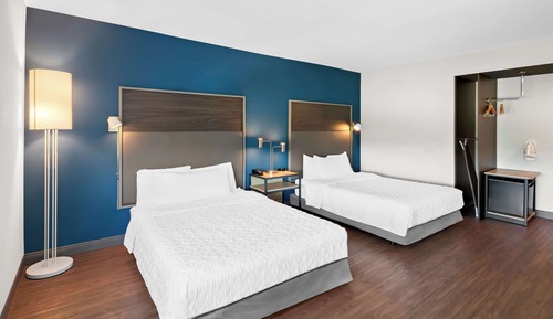 Zimmer, 2 Queen-Betten, barrierefrei (Roll-In Shower)