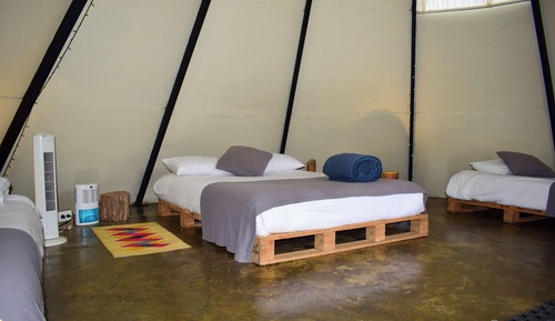 Luxury-Zelt, Gartenblick