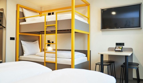 Basic-Vierbettzimmer