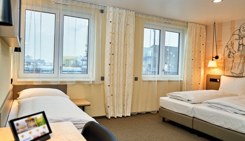 Basic-Dreibettzimmer