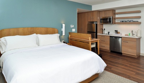 Studio, 1 King-Bett und Schlafsofa (Mobility/Hearing Access, Transf Shwr)