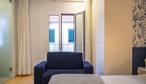 Familien-Vierbettzimmer, Balkon, Stadtblick