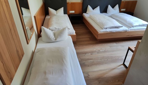Vierbettzimmer