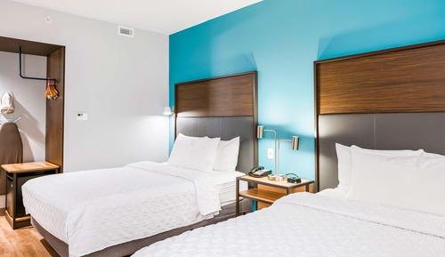 Zimmer, 2 Queen-Betten