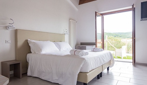 Deluxe-Doppel- oder -Zweibettzimmer