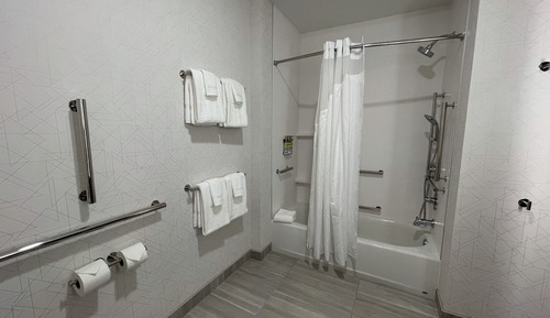 Standardzimmer, 2 Queen-Betten, barrierefrei (Mobility, Accessible Tub)