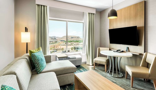 Suite, Mehrere Betten, Nichtraucher, Kühlschrank und Mikrowelle (with Sofabed)