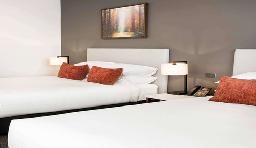 Standardzimmer, 2 Queen-Betten