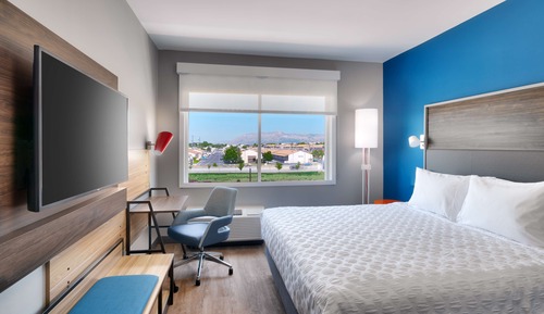 Zimmer, 1 King-Bett, barrierefrei (Roll-In Shower)