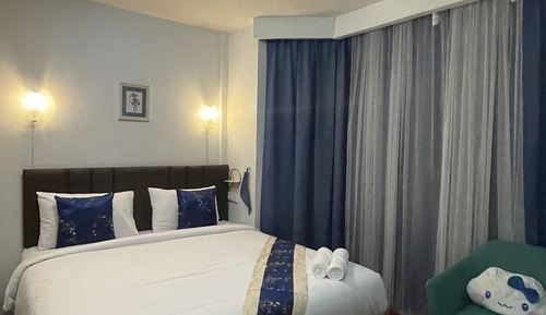 Family Room 3 Pax With 1 Private External Bathroom