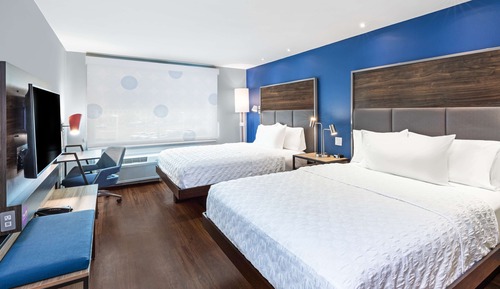 Zimmer, 2 Queen-Betten