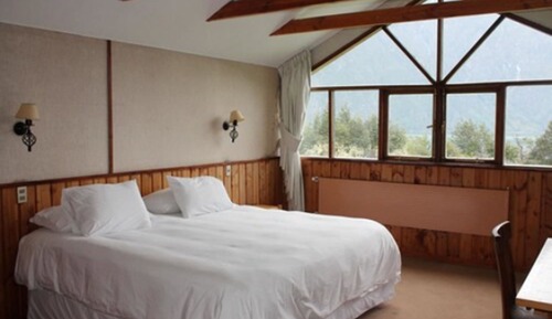 Standard-Doppel- oder -Zweibettzimmer