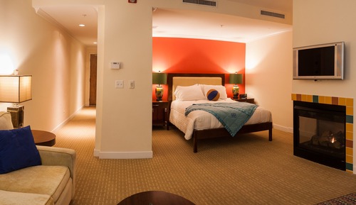 Zimmer, Balkon (Fireplace)