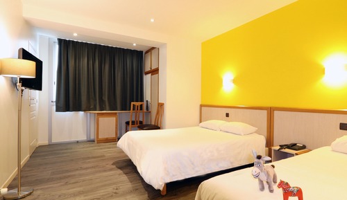 Vierbettzimmer