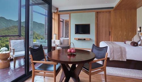 Classic-Zimmer, 1 King-Bett (Forest View)