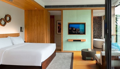 Classic-Zimmer, 1 King-Bett, Seeblick (Forest)