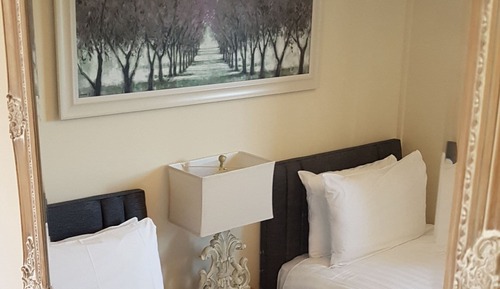 Zweibettzimmer, mit Bad