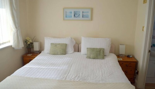 Standard-Doppel- oder -Zweibettzimmer (Christchurch Bay)