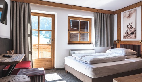 Superior-Einzelzimmer, Balkon, Bergblick