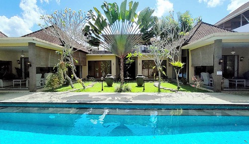 Luxury-Villa, 4 Schlafzimmer, eigener Pool, Poolseite