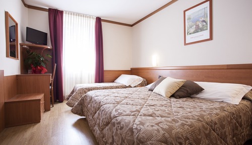 Standard-Dreibettzimmer
