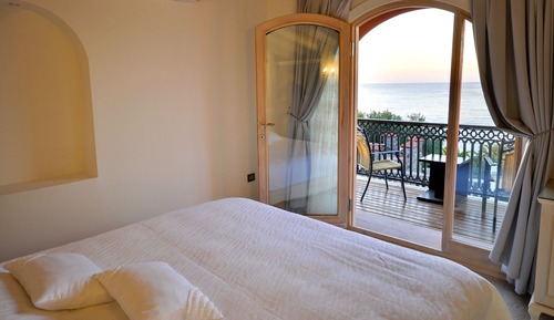 SATO KULE BALAYI SUIT