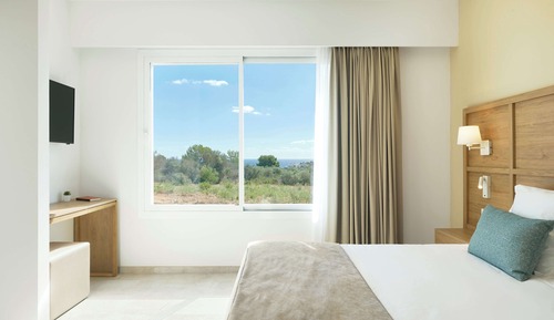 Villa, Terrasse (2 Adults & 4 Children)