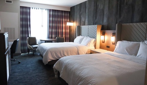 Standardzimmer, 2 Queen-Betten