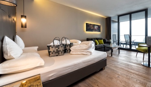Comfort-Suite, 1 King-Bett, Balkon, zum Garten hin