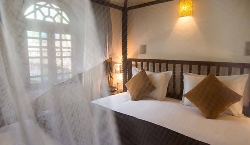 Grand-Suite, Terrasse, Blick auf den Innenhof (Grenade - Azur)