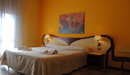 Comfort-Doppel- oder -Zweibettzimmer