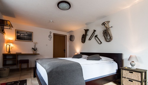Standard-Doppel- oder -Zweibettzimmer, eigenes Bad