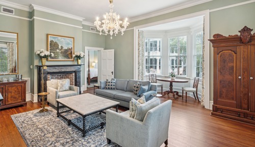 Luxury-Suite, 1 King-Bett und Schlafsofa, Kamin, Flussblick