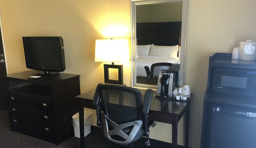 Standardzimmer, 2 Queen-Betten, Mikrowelle (Minifridge)