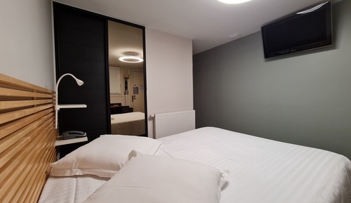 Standard-Doppelzimmer