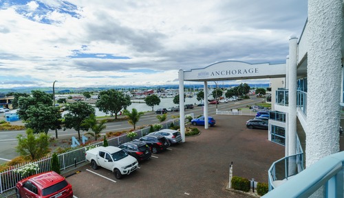 Studio, Whirlpool (Ground)