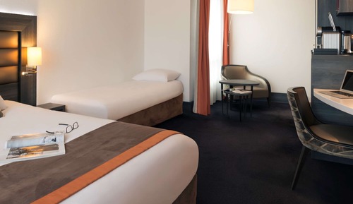 Privilege, Zimmer, Mehrere Betten