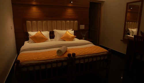 Deluxe-Doppel- oder -Zweibettzimmer