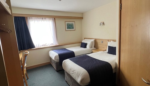 Lodge Twin Room