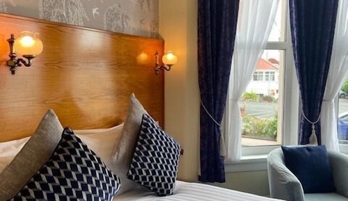 Superior-Doppelzimmer, mit Bad, Meerblick (ground floor)