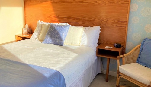 Doppelzimmer, mit Bad (Large- inland view)