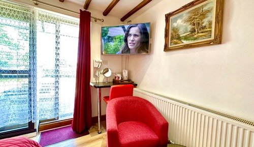 Deluxe-Dreibettzimmer, mit Bad